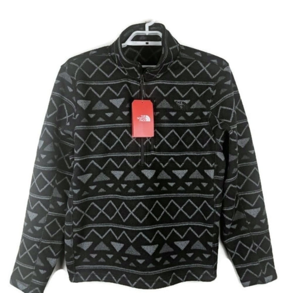 North Face Black White Gordon Lyons NWT $99… no tag attached. Nwot